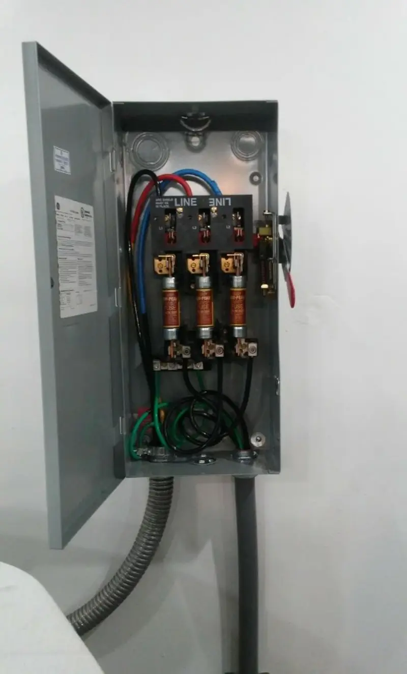 Three-phase disconnect switch installed for Electrical Wiring & Rewiring in Rolesville